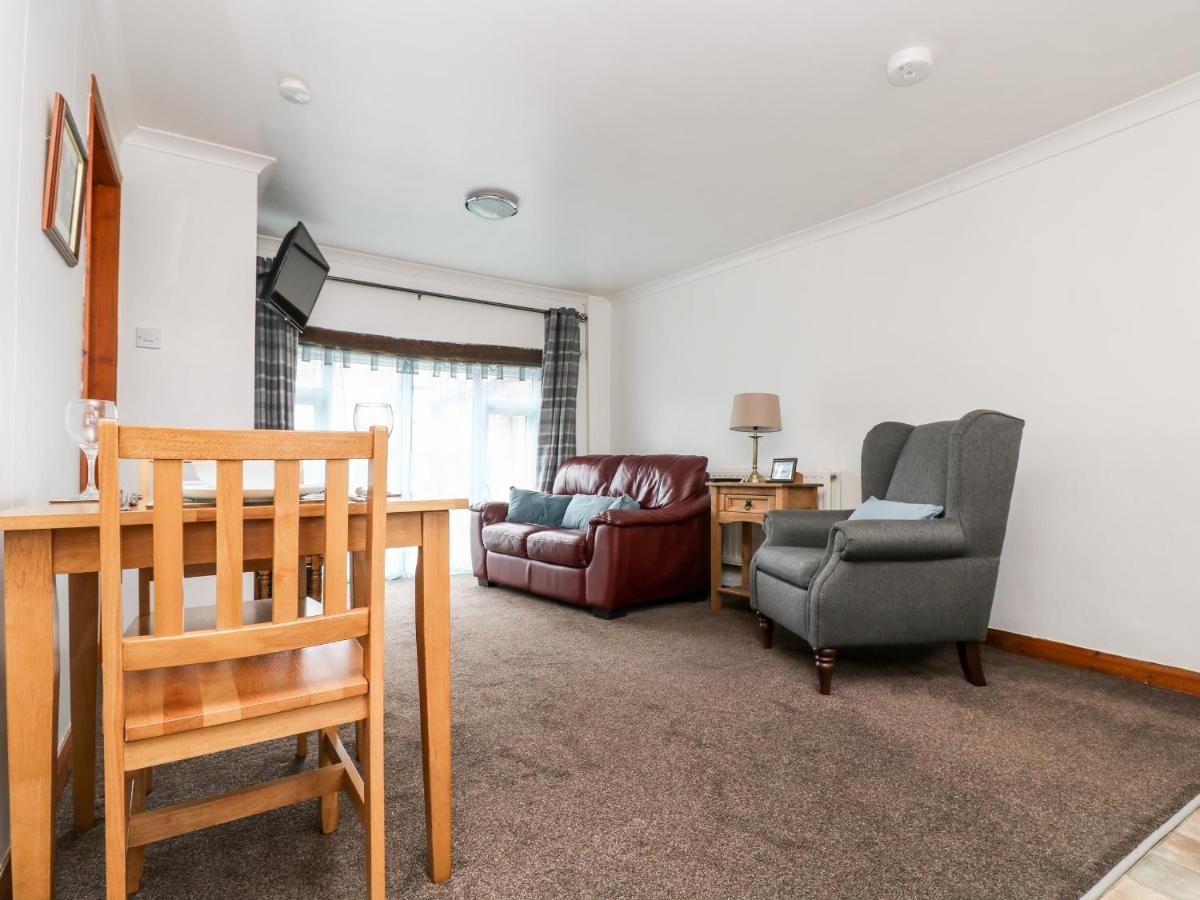 Coach House Cottage Bude Buitenkant foto